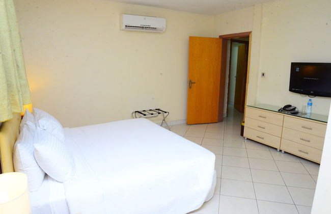 Golden Royale Hotel - Foto 10