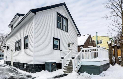 Walkable and Modern! Syracuse Home Near Campus - Foto 23