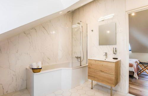 Beau L.O.F.T. sous les toits - vue sur mer 2 à 4 personnes - Résidence la Vague - Photo 6