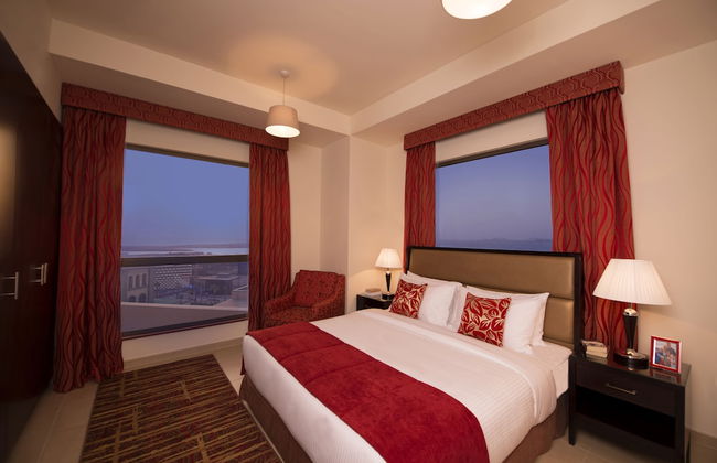 Roda Amwaj Suites - Photo 5