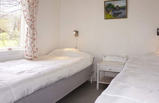 6 Person Holiday Home in Gunnebo - Photo 2