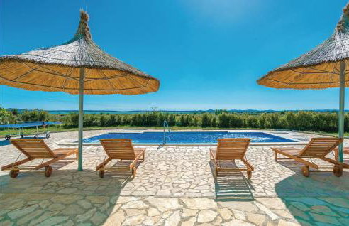 Cozy Home In Pakostane - Foto 14