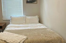 New Seasonal Comfort near USC and Riverwalk Trails - Foto 7