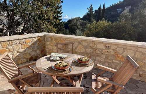 Villa Horti , 333 steps from Agni Bay - Photo 34