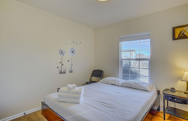 South Side COS & Ft. Carson Value Stay! Dogs OK! - Foto 3