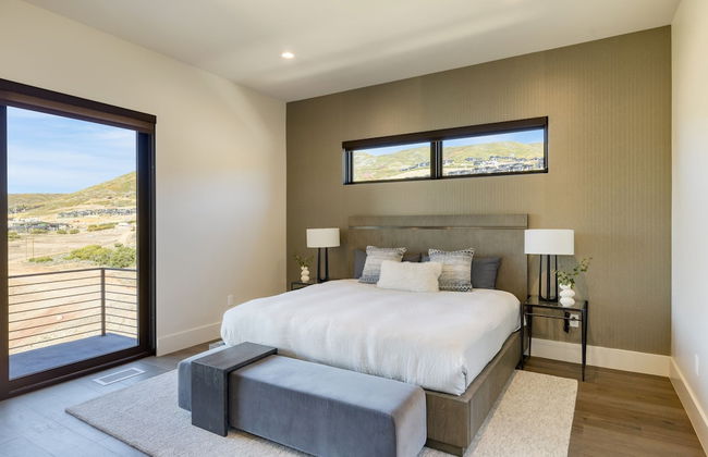 Reflection by Avantstay Sleeps 18 Lake Views Hot Tub Game Room - Foto 34