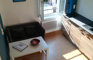 Maisonnette atypique du centre ville - Foto 1