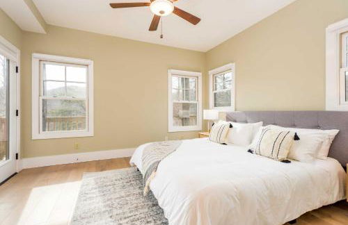 Game Room and Wraparound Decks Cullowhee Home! - Foto 20