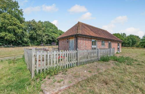 Coblye Barn - Photo 17