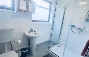 Andover Bungalow - Photo 31