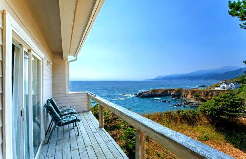 Cozy Oceanview! by OceanviewHotTubs Oceanfront! Shelter Cove, CA Tesla EV station - Foto 24