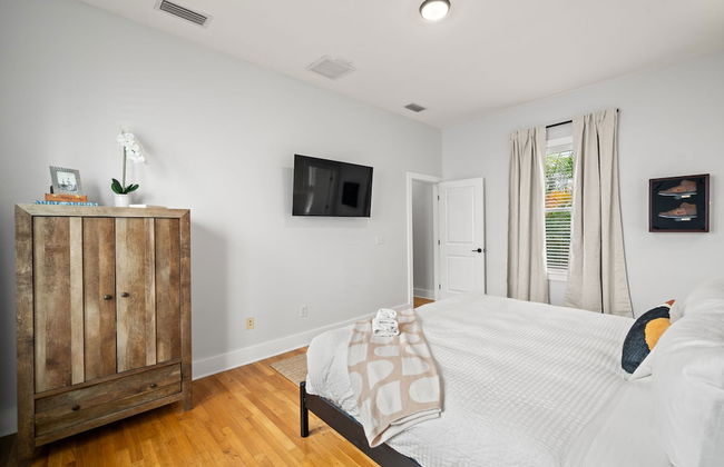 NEW Casa Fuente Ybor Bungalow Steps to 7th Ave - Foto 19