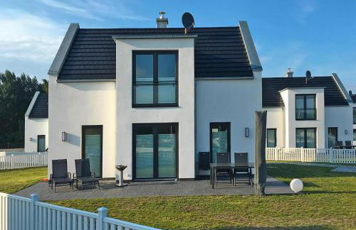 Ferienhaus am Yachthafen in Peenemuende - Foto 1