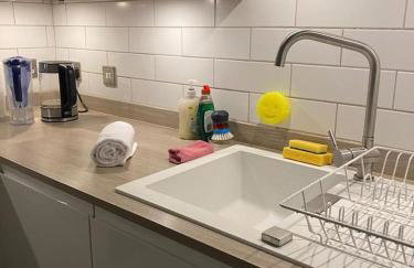 Charming City Flat for Couples & Families - Foto 3