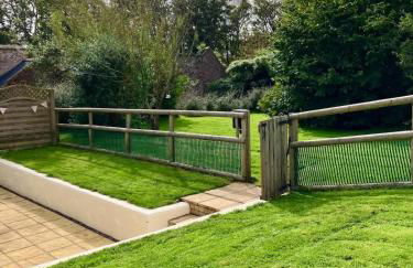 Courtyard Cottage with hot tub and walled garden - Foto 30