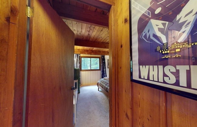 Treehouse Home Brought to you by GetAway Vacations - Photo 46