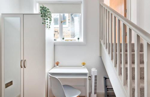 Modern 2 Bedroom Apartment Near Putney Station - Foto 8