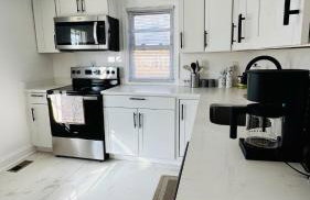 Cozy, Charming Cape Home near DC - Photo 6