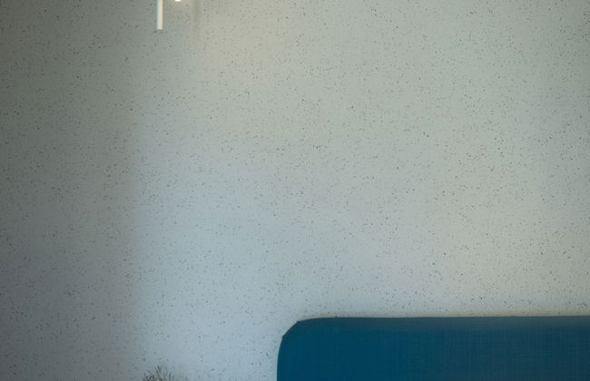 ZUR Studios & Suites - Foto 14