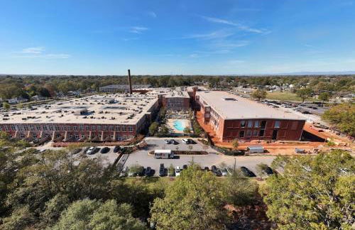 Luxurious 2 Bedroom 2 Bathroom - Foto 4