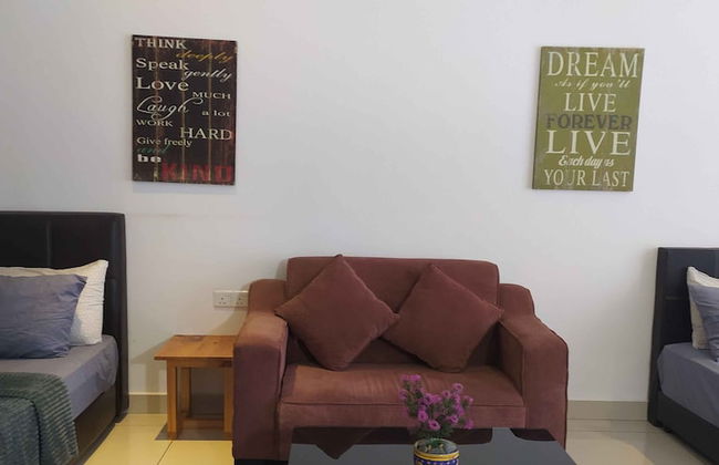 KSL Studio Homestay by Immaculate - Foto 16