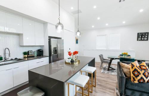 Cozy and Chic 3BR Retreat in Downtown Houston - Foto 6