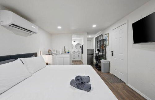 Casita 5 Miles From Downtown Phoenix #B - Photo 17