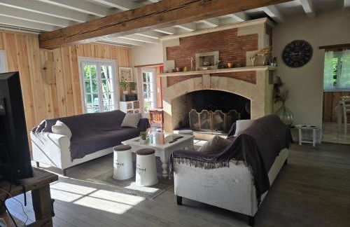 maison au calme avec piscine - Foto 21