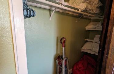 Large Upgraded, Family Friendly Condo with Garage - Foto 79