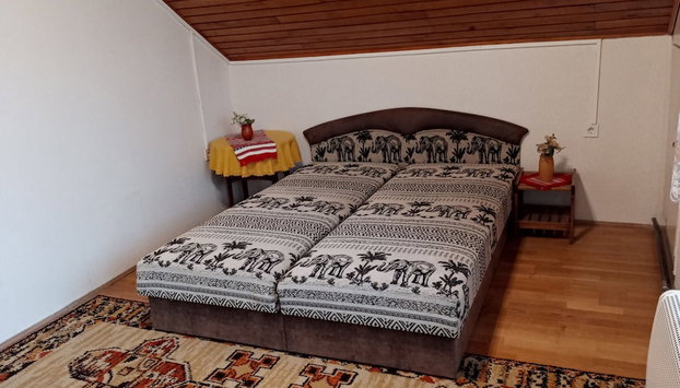 A Whole Holiday House With a Garden in Fonyód for 2-10 Persons - Foto 4, Zimmer