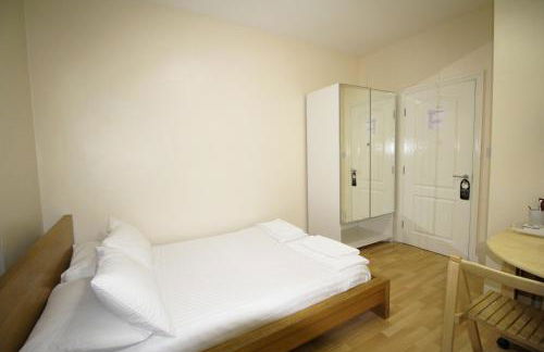 Flexistay Aparthotel Tooting - Photo 5