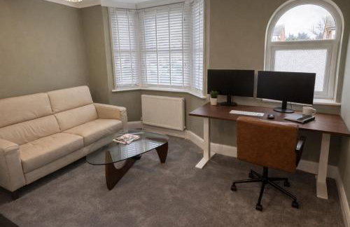 Charming Cottage in Old Windsor - Near Heathrow Airport - Foto 4