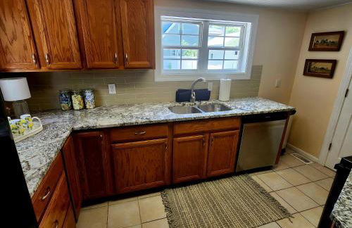 Downtown Cary 1930s Bungalow - Great walkability - Foto 6