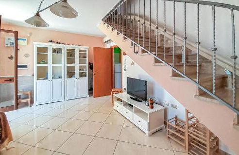 Cozy Home In Lendinuso With Wifi - Foto 5