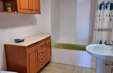 An apartment in Xeraco with 3 bedrooms, located near beach and Gandia - Foto 11