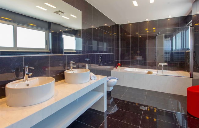 Sparkling Villa in Acrotiri with Private Pool near Sea Beach - Foto 10