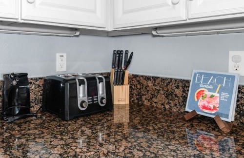 Oceanfront Condo with Resort Pools - Foto 6