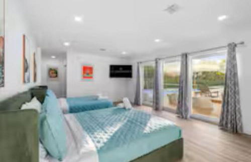 Unique Private Racing Track Villa in Miami Cinema - Foto 14