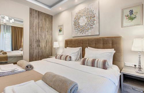 Anemone Villa with Outdoor Hot Tub, Sani Luxury Villas collection - Foto 5