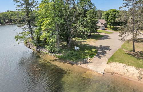 Waubee Lake remodeled cozy cottage on ATV trails! - Photo 49