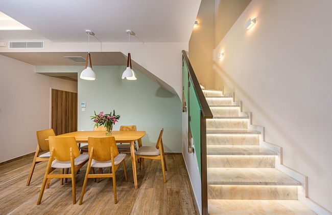 VILLA HILL FAMILIES ONLY - Photo 21