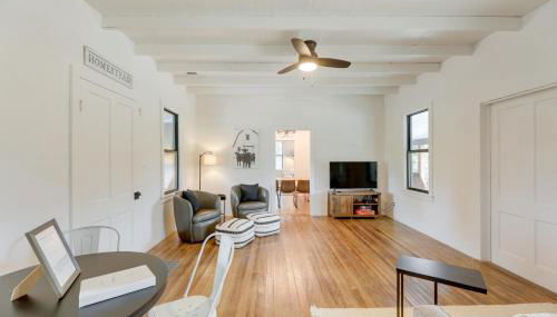 Sip, Fish and Relax Fireside Serene Schulenburg Gem - Foto 5