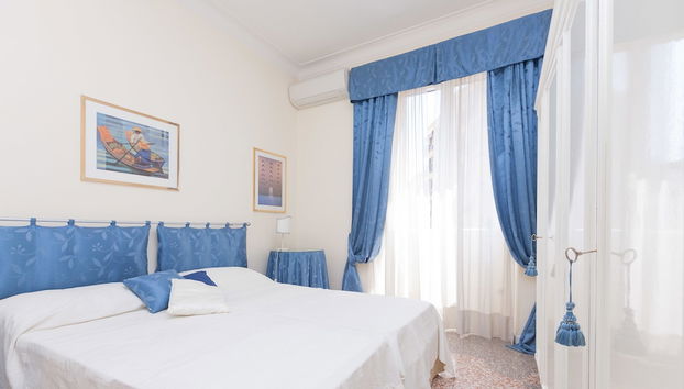 Rental In Rome Vatican Vintage Apartment - Photo 3, Room