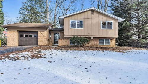 Private Single Family Home Close to Both Water and Downtown! - Foto 3