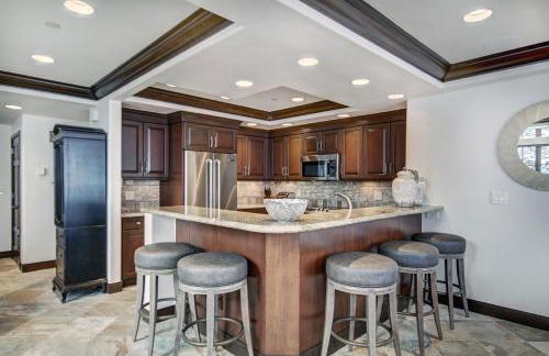 Luxury Ski-In 3 Br Penthouse Inside Pines Lodge, Sleeps 10! Condo - Foto 6