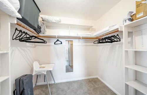 Stylish coastal retreat with Heated Saltwater pool - Foto 9