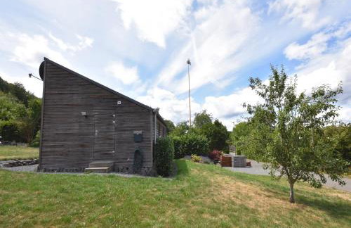 Holiday Home in Forest with Terrace & BBQ - Foto 5