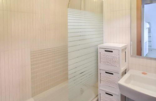 Modern apartment in Vinaròs with sea view and shared pool - Foto 9