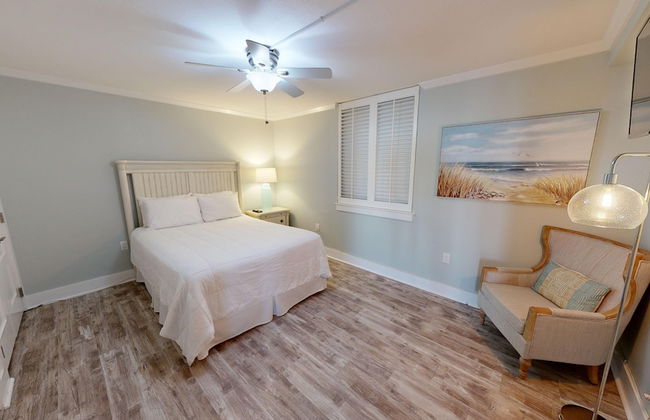 Dolphin Point 105b 2 Bedroom Condo by RedAwning - Foto 4