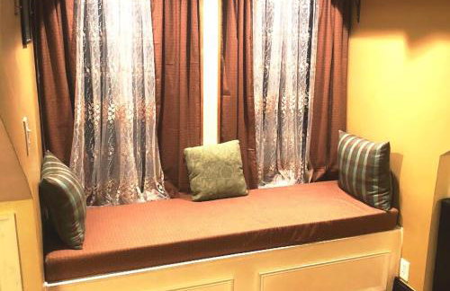 Quaint 3rd Floor Loft - Foto 8